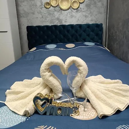 Apartment 1 *