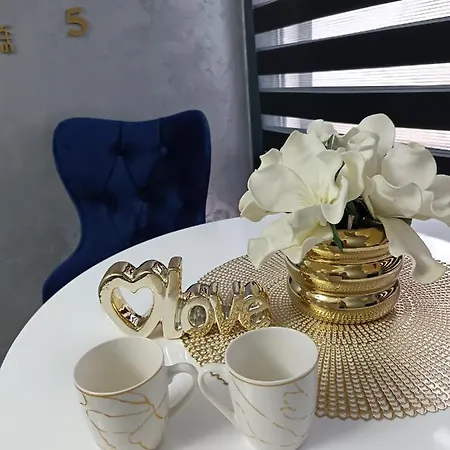 Apartment 1 *